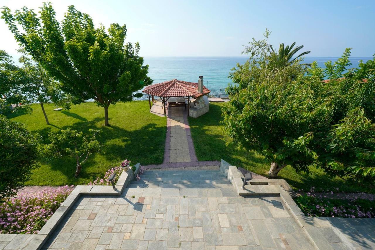Secret Paradise Villas Loutra Elevtheron エクステリア 写真
