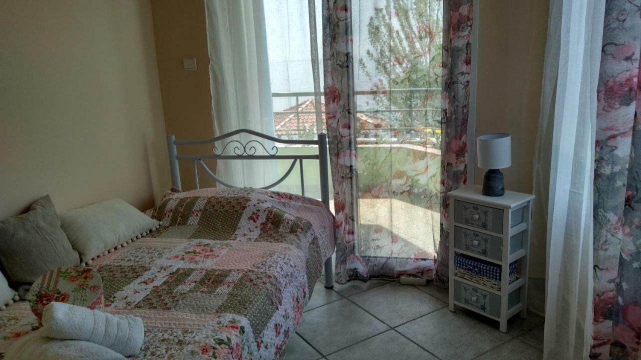 Secret Paradise Villas Loutra Elevtheron エクステリア 写真
